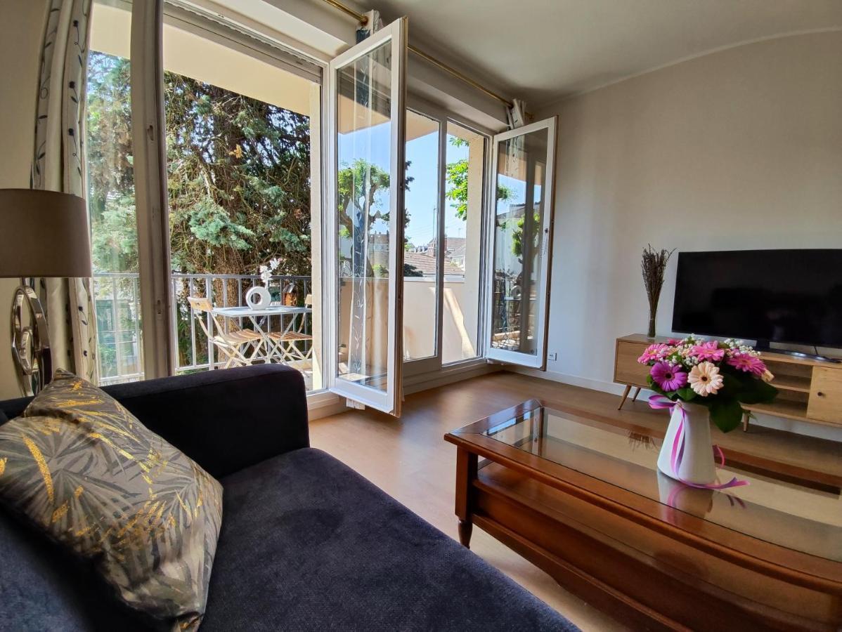 Tres Belle Appartement Lumineuse Spacieux Chantilly Exterior foto
